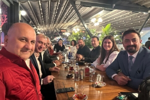 İzmir’de Güçlü Bir Başlangıç: İK Ağacı ve İDAİŞ’ten Mesleki Dayanışma