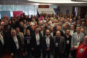 İDADER’in davetiyle İzmir’de düzenlenen buluşmada İDAİŞ olarak yer aldık.